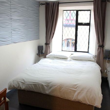 Donegal Lodgings - Apt 3 - Br En-Suite Donegal Town Extérieur photo
